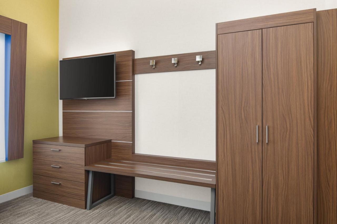 Holiday Inn Express Hotel & Suites Sacramento Airport Natomas, An Ihg Hotel Kamer foto
