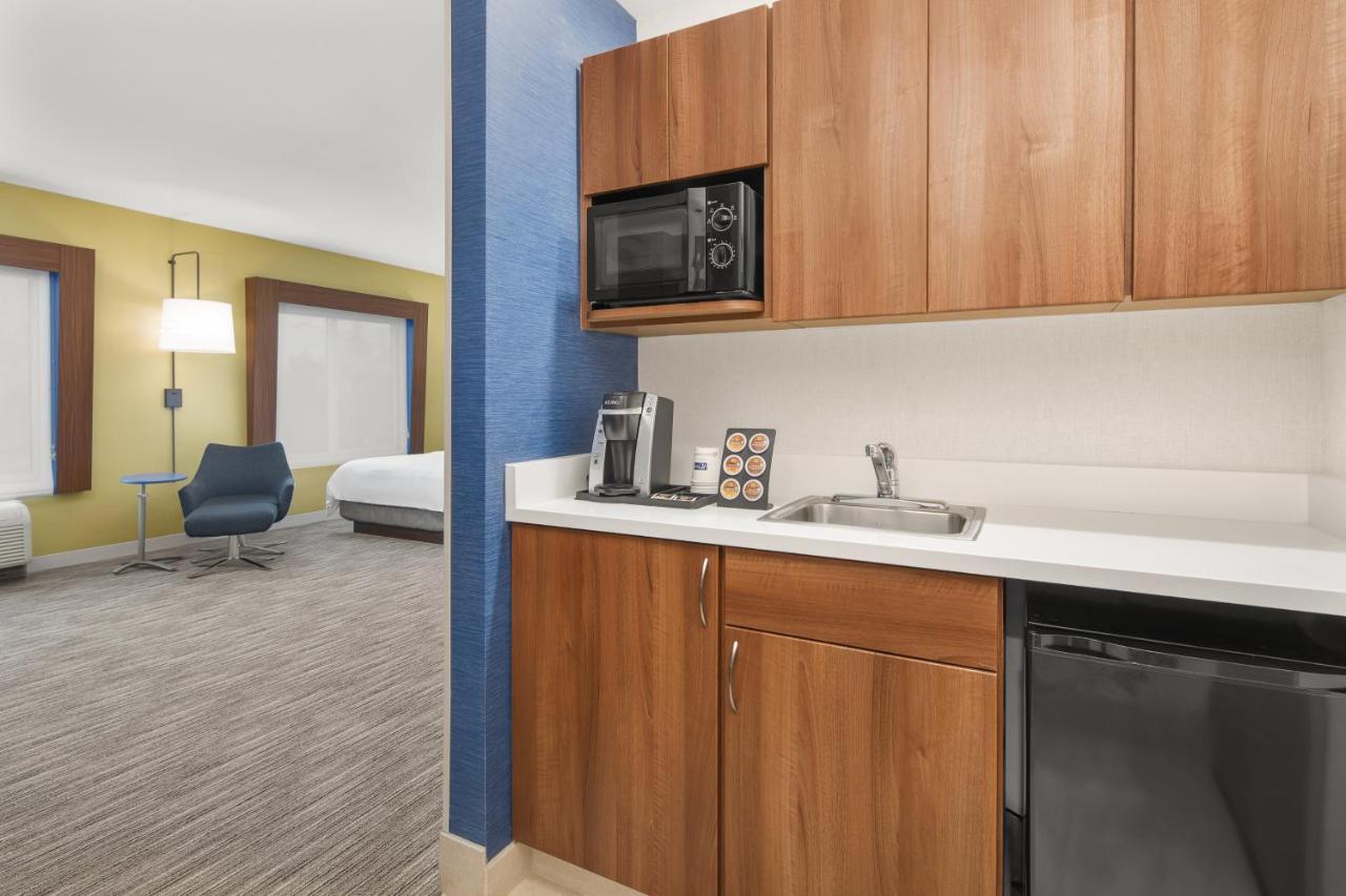 Holiday Inn Express Hotel & Suites Sacramento Airport Natomas, An Ihg Hotel Kamer foto