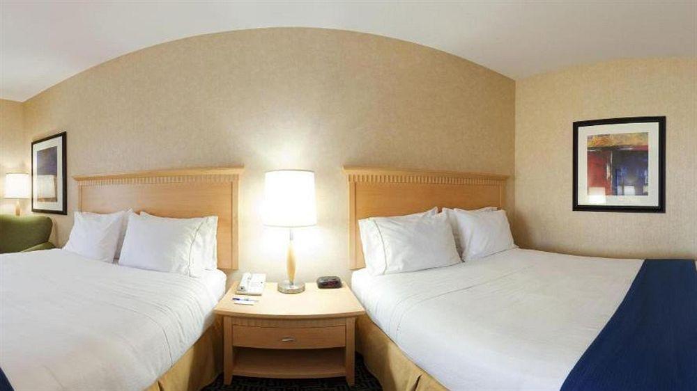 Holiday Inn Express Hotel & Suites Sacramento Airport Natomas, An Ihg Hotel Buitenkant foto