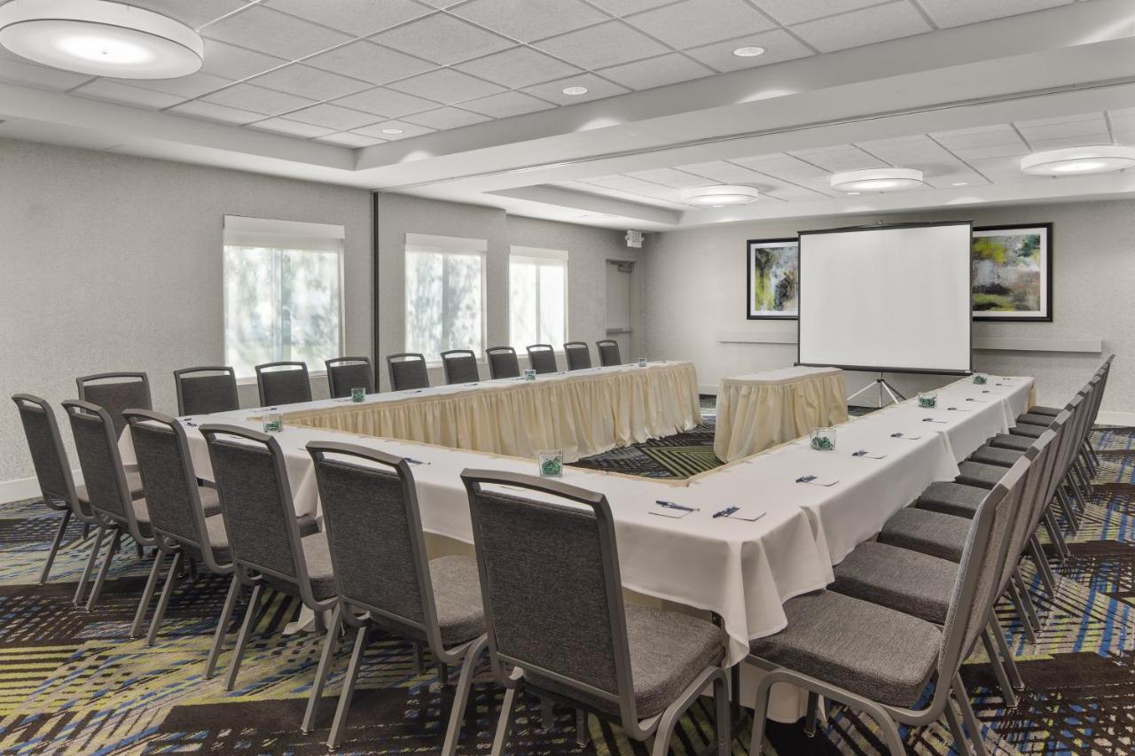 Holiday Inn Express Hotel & Suites Sacramento Airport Natomas, An Ihg Hotel Buitenkant foto