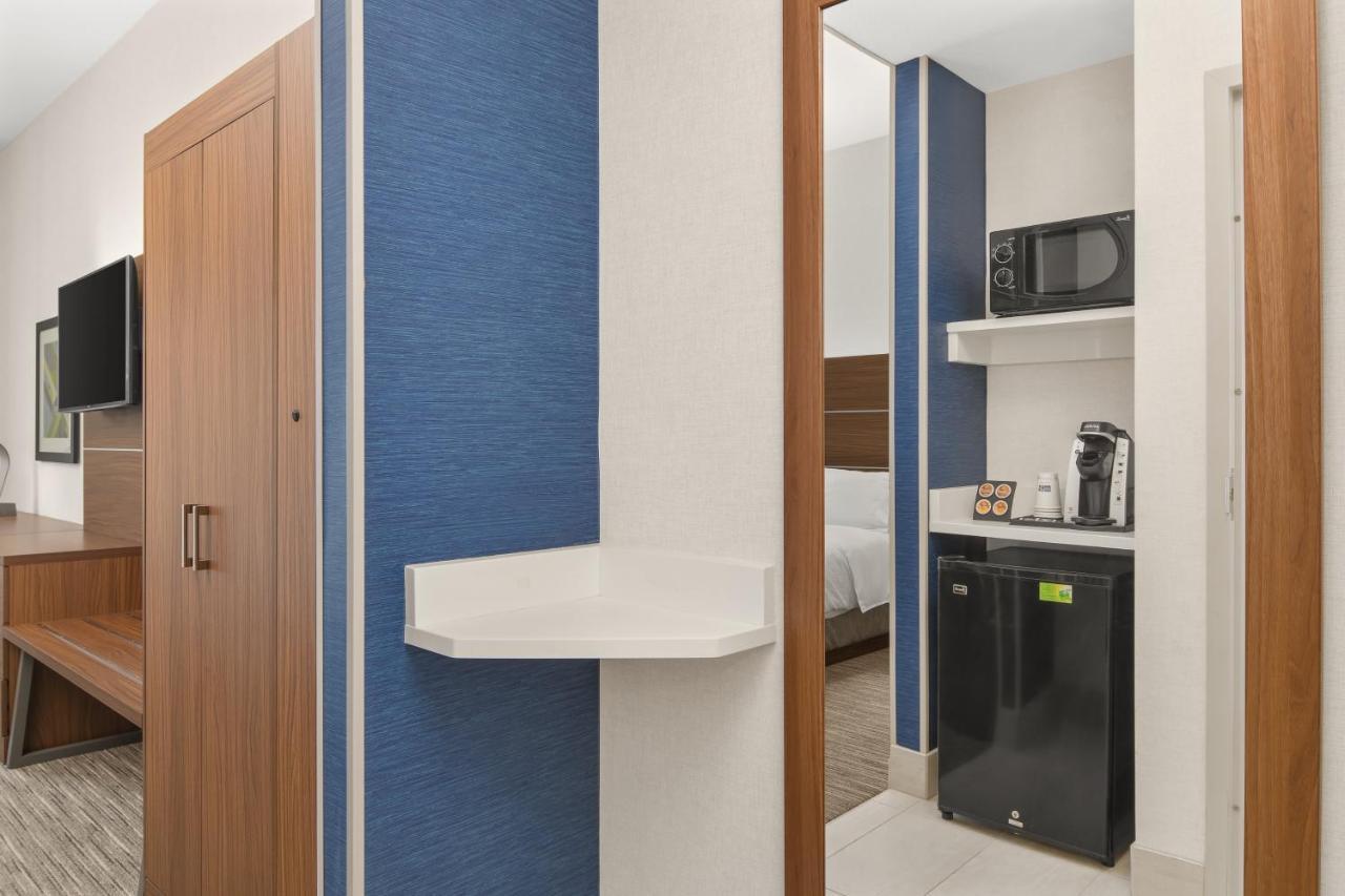 Holiday Inn Express Hotel & Suites Sacramento Airport Natomas, An Ihg Hotel Kamer foto